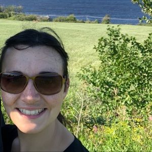 Meet your Posher, Laurence